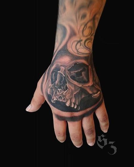 Quade Dahlstrom - Quade Dahlstrom Hand Skull